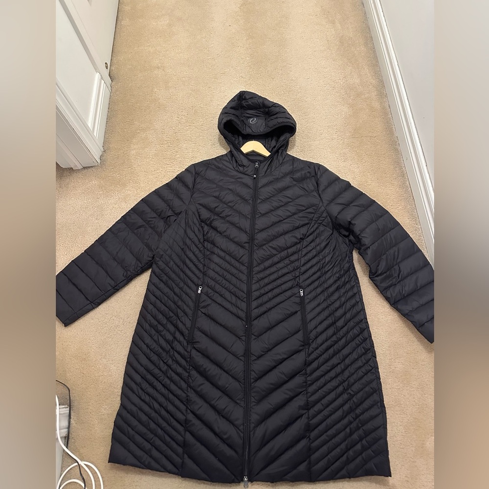 Women’s Plus Size polyester fill mid thigh length coat ActionZone